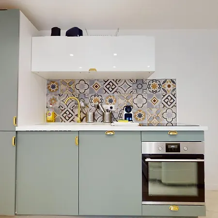 Апартаменты Modernes Avec Veranda *