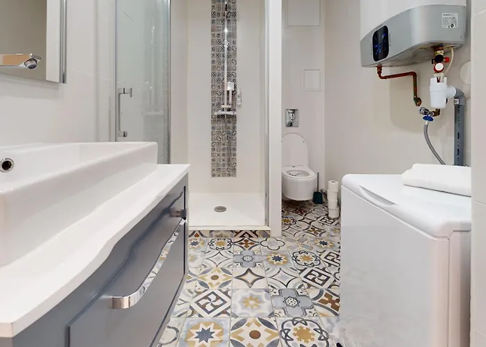 Modernes Avec Véranda Appartamento Strasburgo